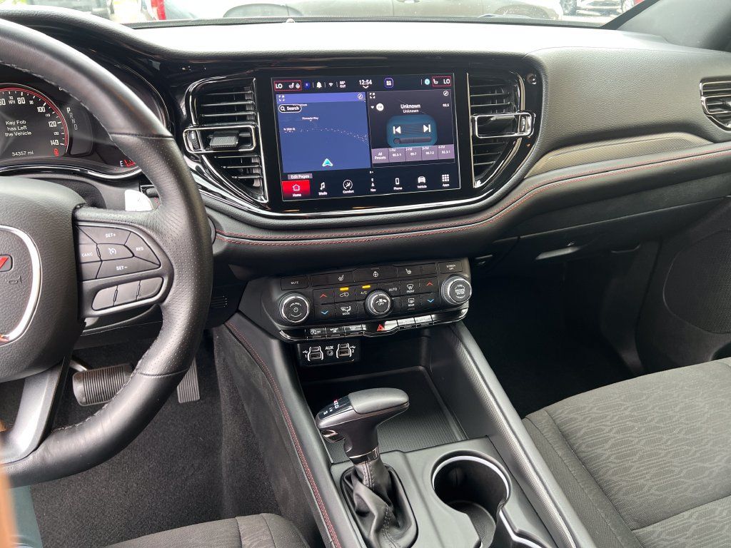 Used 2025 Dodge Durango GT AWD/4WD image 17