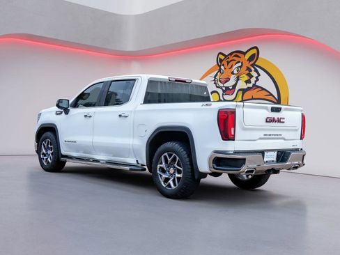 Used 2023 GMC Sierra 1500 SLT w/ SLT Premium Package image 7