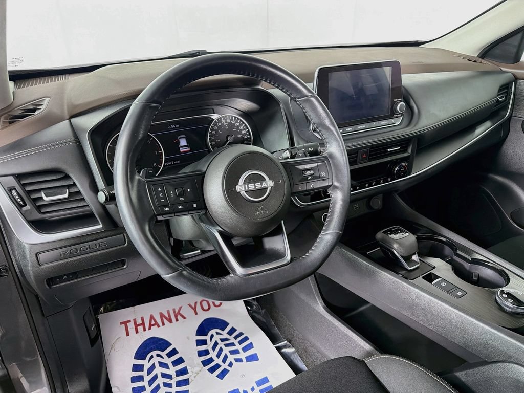 Used 2023 Nissan Rogue S AWD/4WD image 9