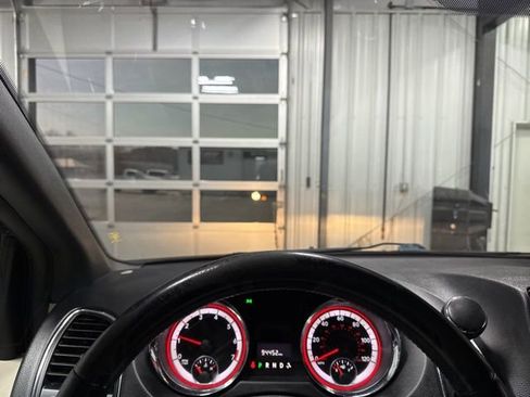 Used 2019 Dodge Grand Caravan SXT image 7