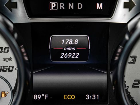 Used 2014 Mercedes-Benz SL 550 image 15