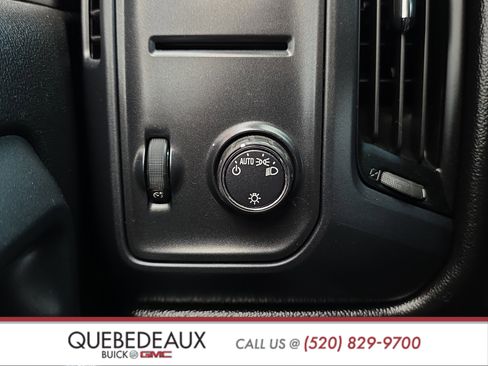 Used 2018 Chevrolet Silverado 1500 Custom image 25