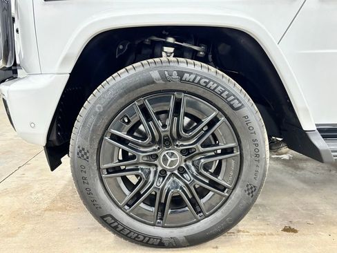 Certified 2025 Mercedes-Benz G 550 image 10