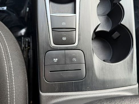 Used 2023 Ford Escape Active image 24