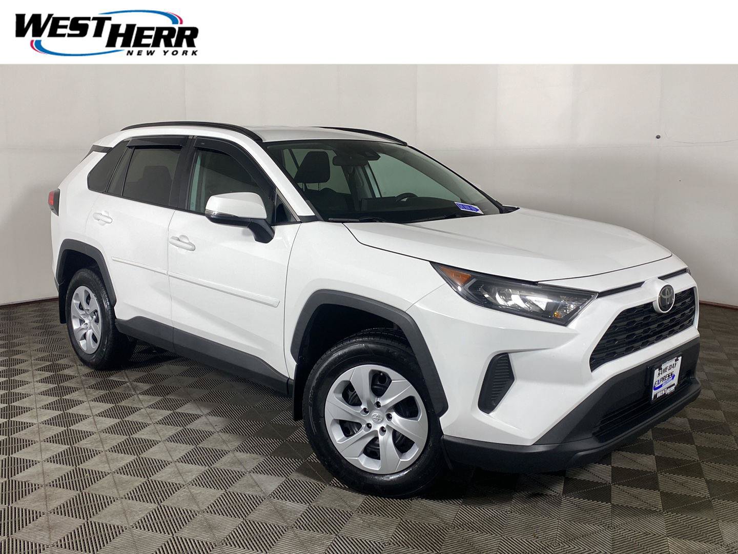 Used 2020 Toyota RAV4 LE w/ All Weather Liner Package AWD/4WD image 1