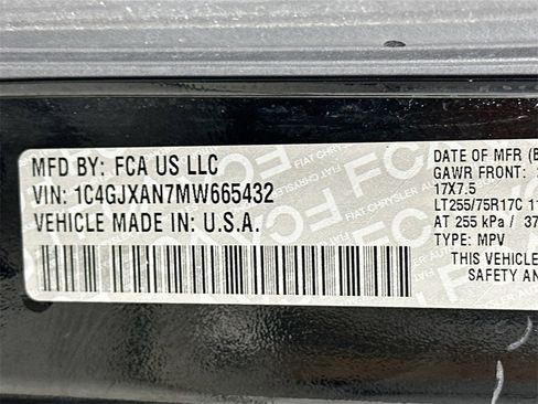 Used 2021 Jeep Wrangler Sport image 29