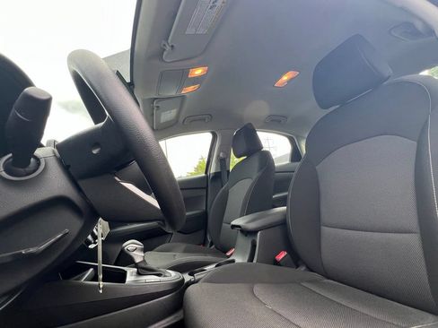 Certified 2023 Kia Forte LXS w/ LXS Technology Package FWD image 13