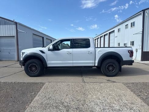 Used 2019 Ford F150 Raptor w/ Equipment Group 802A Luxury AWD/4WD image 8
