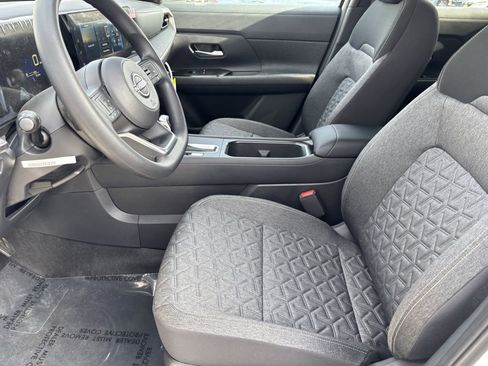 New 2026 Nissan Kicks SV w/ SV Premium Package image 14