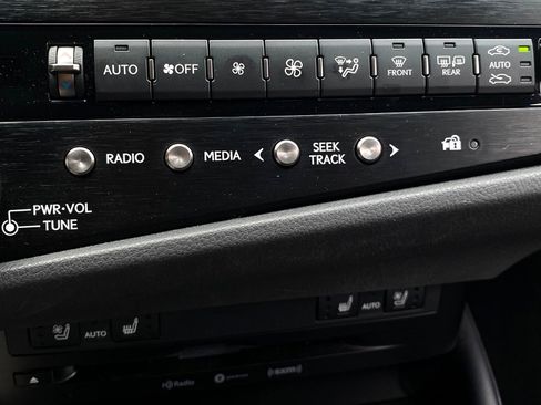 Used 2022 Lexus ES 350 F Sport image 35