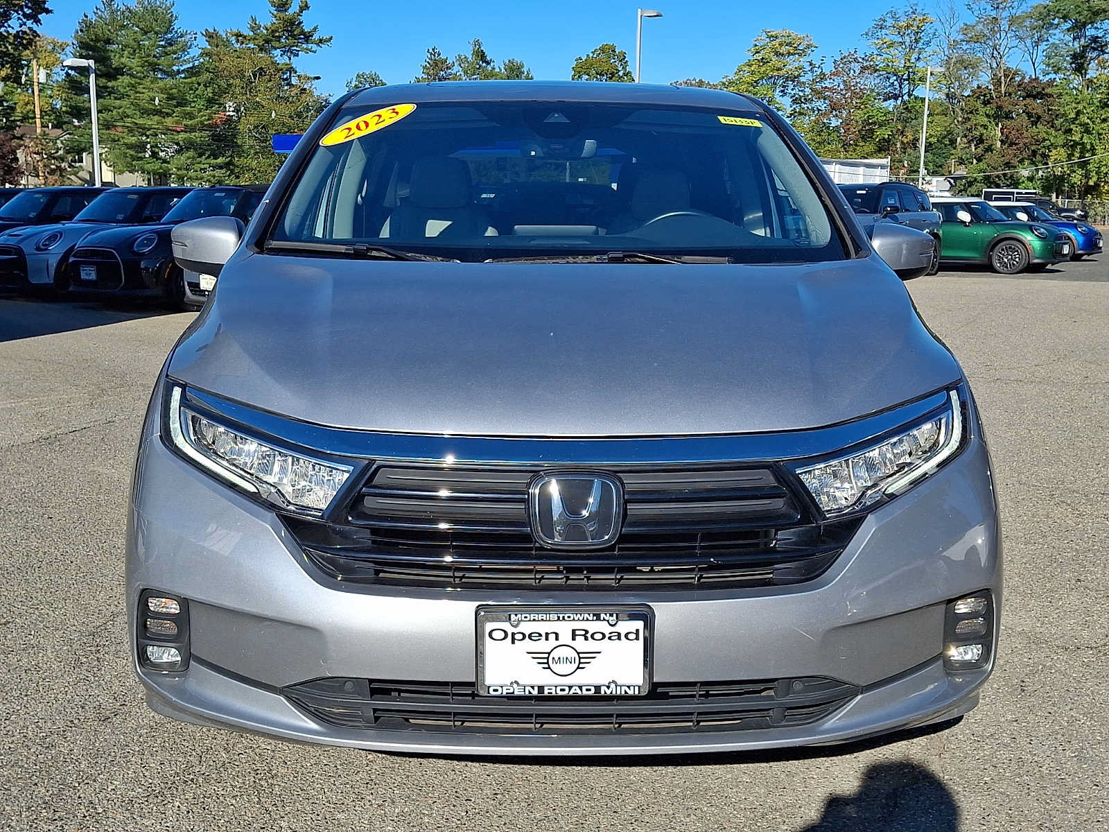 Used 2023 Honda Odyssey EX-L image 2
