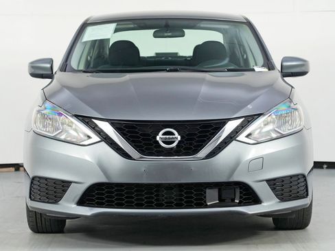 Used 2019 Nissan Sentra S image 6
