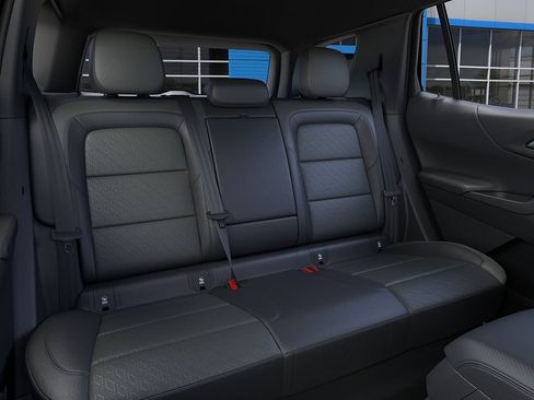 New 2027 Chevrolet Equinox LT w/ Convenience Package II AWD/4WD image 17