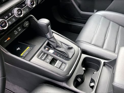 Used 2025 Honda CR-V EX-L image 16