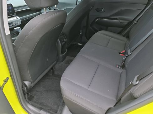 Used 2025 Hyundai Kona SEL FWD image 19