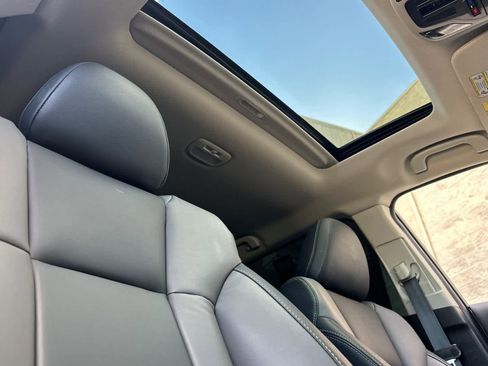 Used 2024 Subaru Outback Onyx Edition image 16