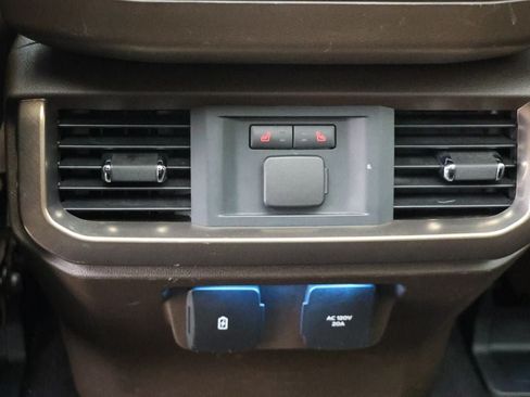 Used 2025 Ford F150 King Ranch AWD/4WD image 20