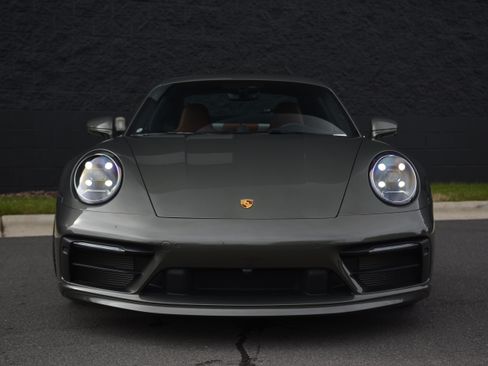 Certified 2023 Porsche 911 Carrera 4S AWD/4WD image 10