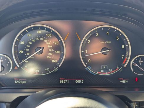 Used 2018 BMW X5 xDrive35i w/ M Sport Package image 17