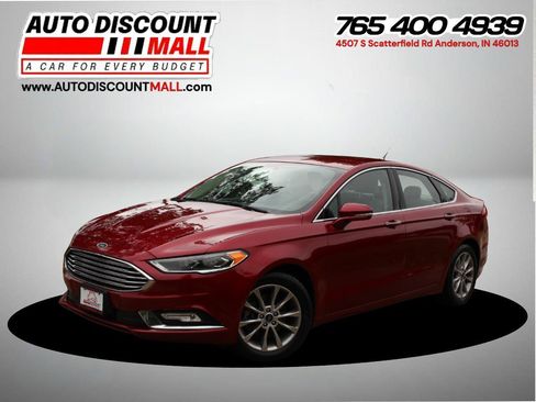Used 2017 Ford Fusion SE w/ Fusion SE Technology Package FWD image 1