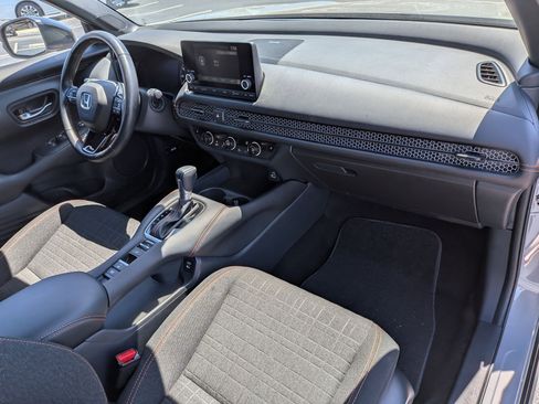 Used 2025 Honda HR-V Sport image 37