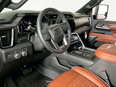 New 2026 GMC Sierra 2500 Denali Ultimate w/ Max Trailering Package AWD/4WD image 8