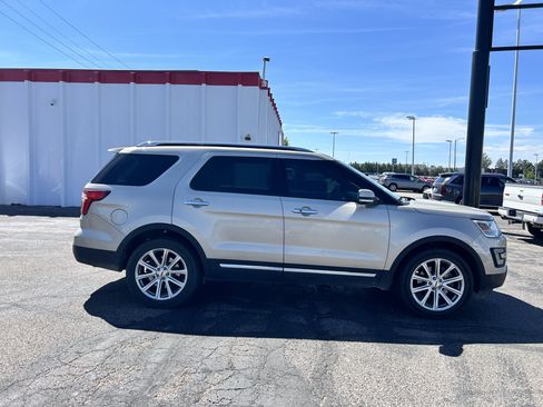 Used 2017 Ford Explorer Limited AWD/4WD image 6