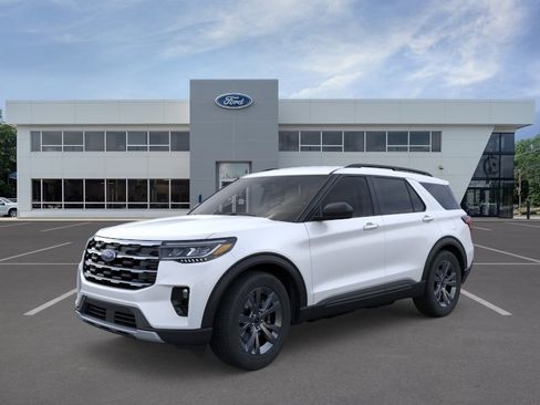New 2026 Ford Explorer Active w/ Active Comfort Package image 24