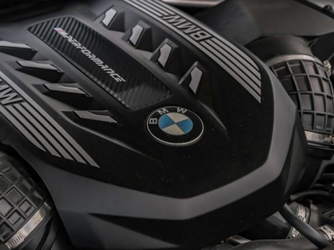 Used 2021 BMW X6 M50i w/ Executive Package AWD/4WD image 60