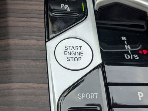 New 2026 BMW X5 sDrive40i image 33