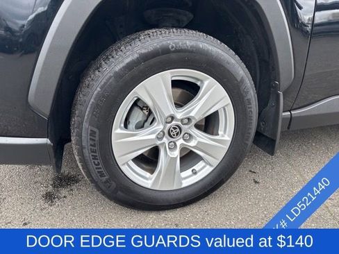 Used 2020 Toyota RAV4 XLE w/ All Weather Liner Package image 4