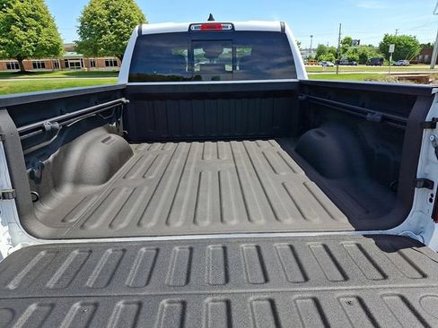 Used 2021 RAM 1500 Laramie AWD/4WD image 30