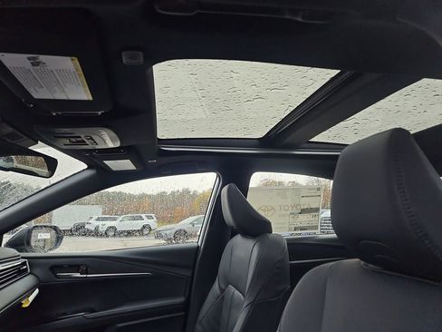 New 2026 Toyota Camry Hybrid image 8