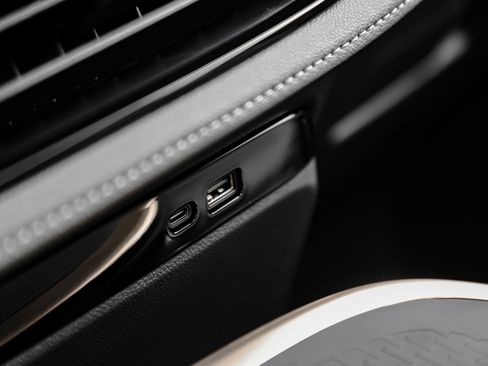 New 2025 Buick Enclave Avenir w/ Super Cruise Package image 46