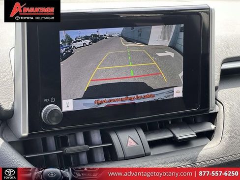 Certified 2024 Toyota RAV4 LE AWD/4WD image 32