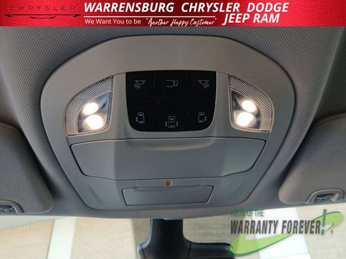 Used 2023 Chrysler Voyager LX FWD image 28