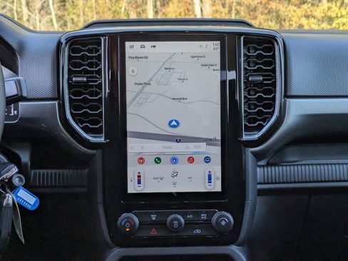 New 2025 Ford Ranger XLT w/ Chrome Accent Package image 19