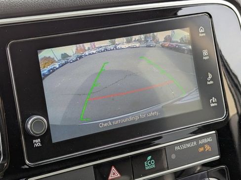 Used 2019 Mitsubishi Outlander SEL image 19