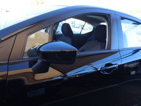 New 2025 Nissan Versa SV image 12