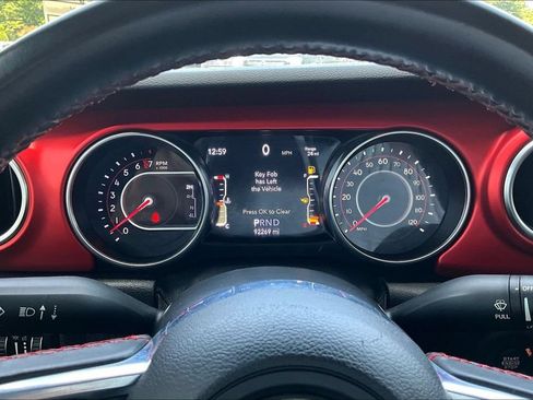 Used 2020 Jeep Gladiator Rubicon AWD/4WD image 15