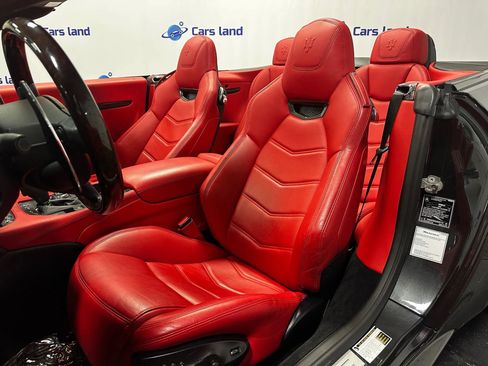 Used 2018 Maserati GranTurismo Sport image 13