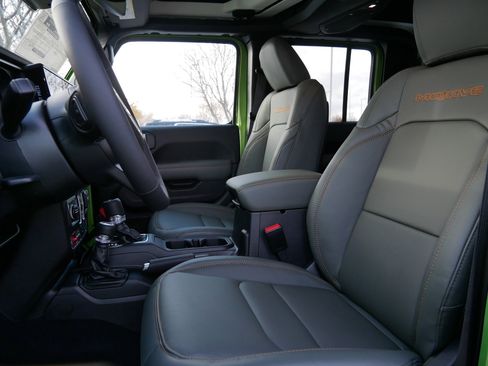 New 2026 Jeep Gladiator Mojave image 9