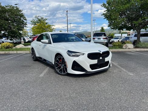Used 2024 BMW 230i xDrive Coupe w/ Premium Package AWD/4WD image 2