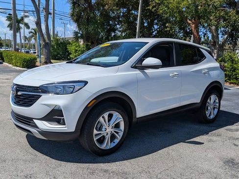 Used 2023 Buick Encore GX Preferred w/ Cold Weather Comfort Package image 3