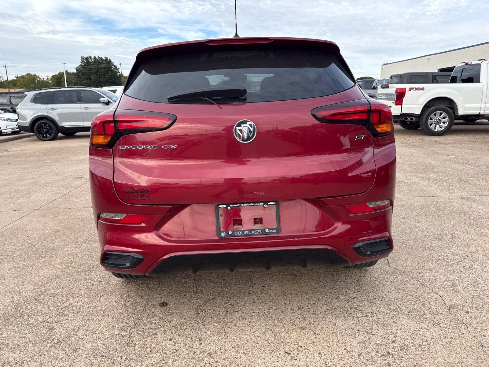 Used 2021 Buick Encore GX Select w/ Sport Touring Package FWD image 7