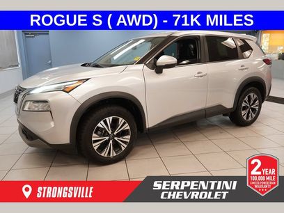 Used 2022 Nissan Rogue SV