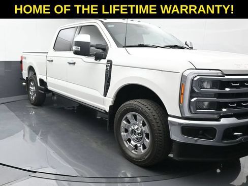 Used 2023 Ford F250 Lariat w/ Lariat Ultimate Package AWD/4WD image 8