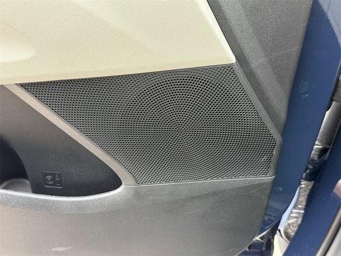 New 2026 Kia Sorento S w/ S Panoramic Sunroof Package image 19