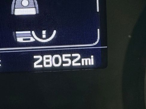 Used 2017 Kia Soul EV + w/ Sun & Fun Package image 17