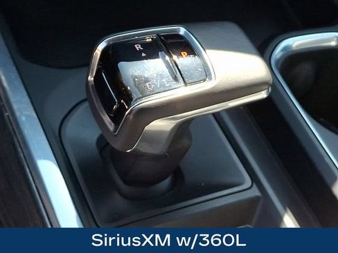 Used 2022 Chevrolet Silverado 1500 LTZ w/ LTZ Convenience Package II AWD/4WD image 11
